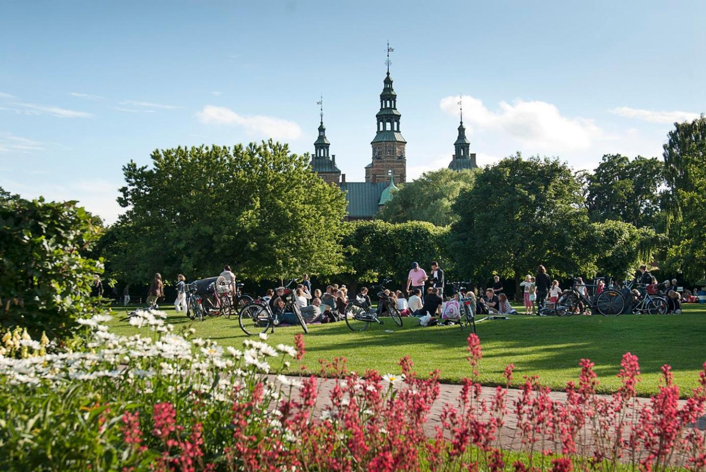 Big 4 Bedroom Apartment With Bathtub By Cph City Hall Square Kopenhagen Exterior foto