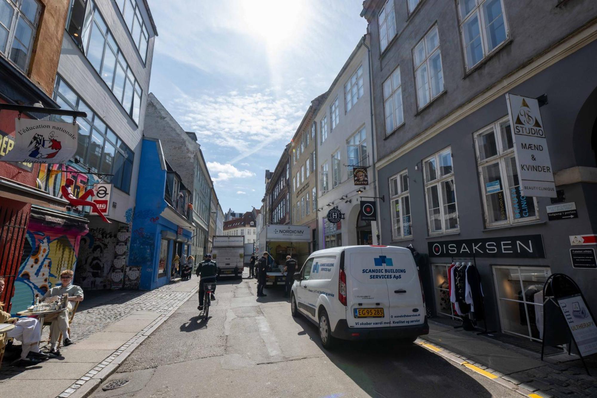 Big 4 Bedroom Apartment With Bathtub By Cph City Hall Square Kopenhagen Exterior foto