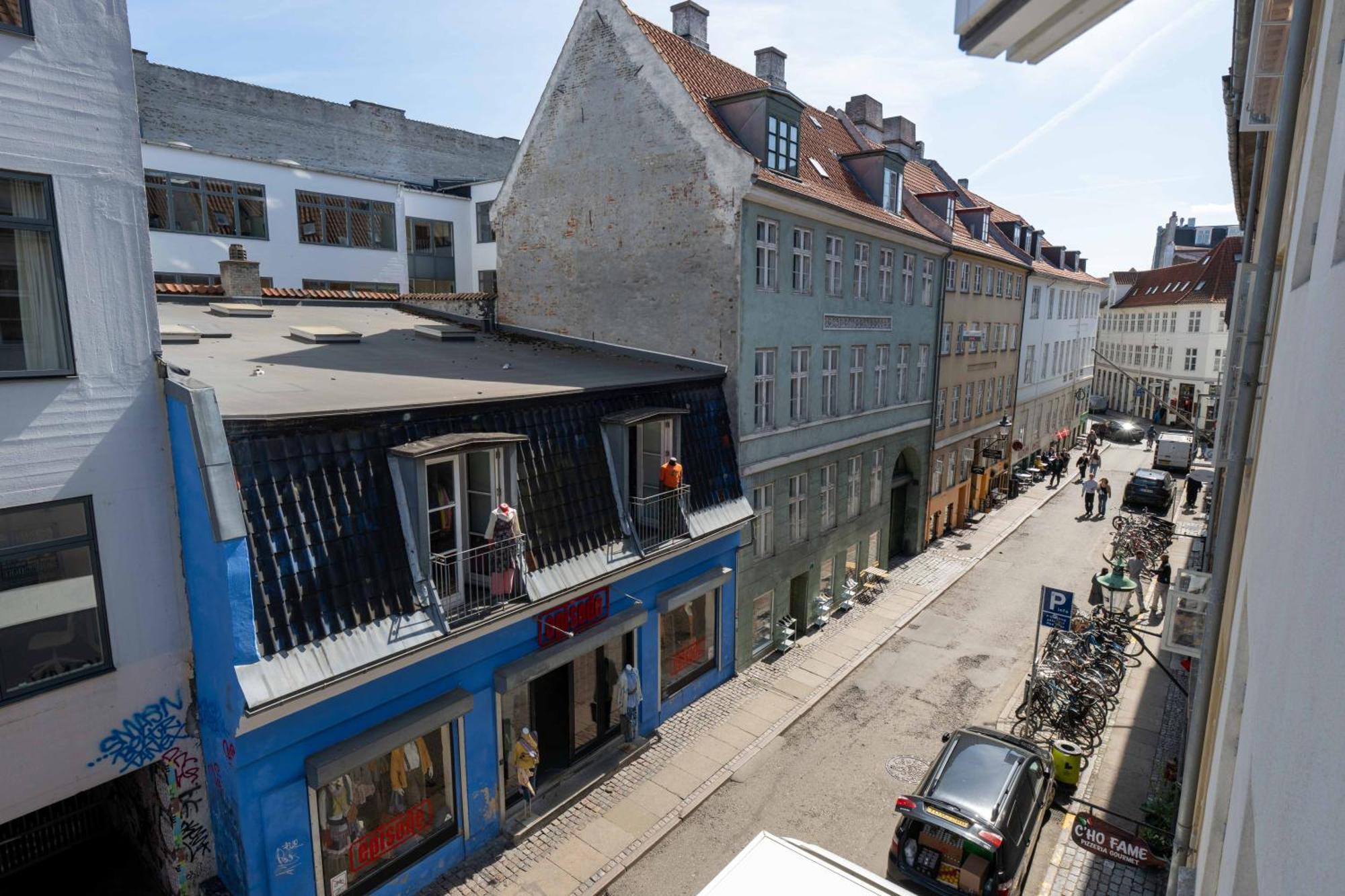 Big 4 Bedroom Apartment With Bathtub By Cph City Hall Square Kopenhagen Exterior foto