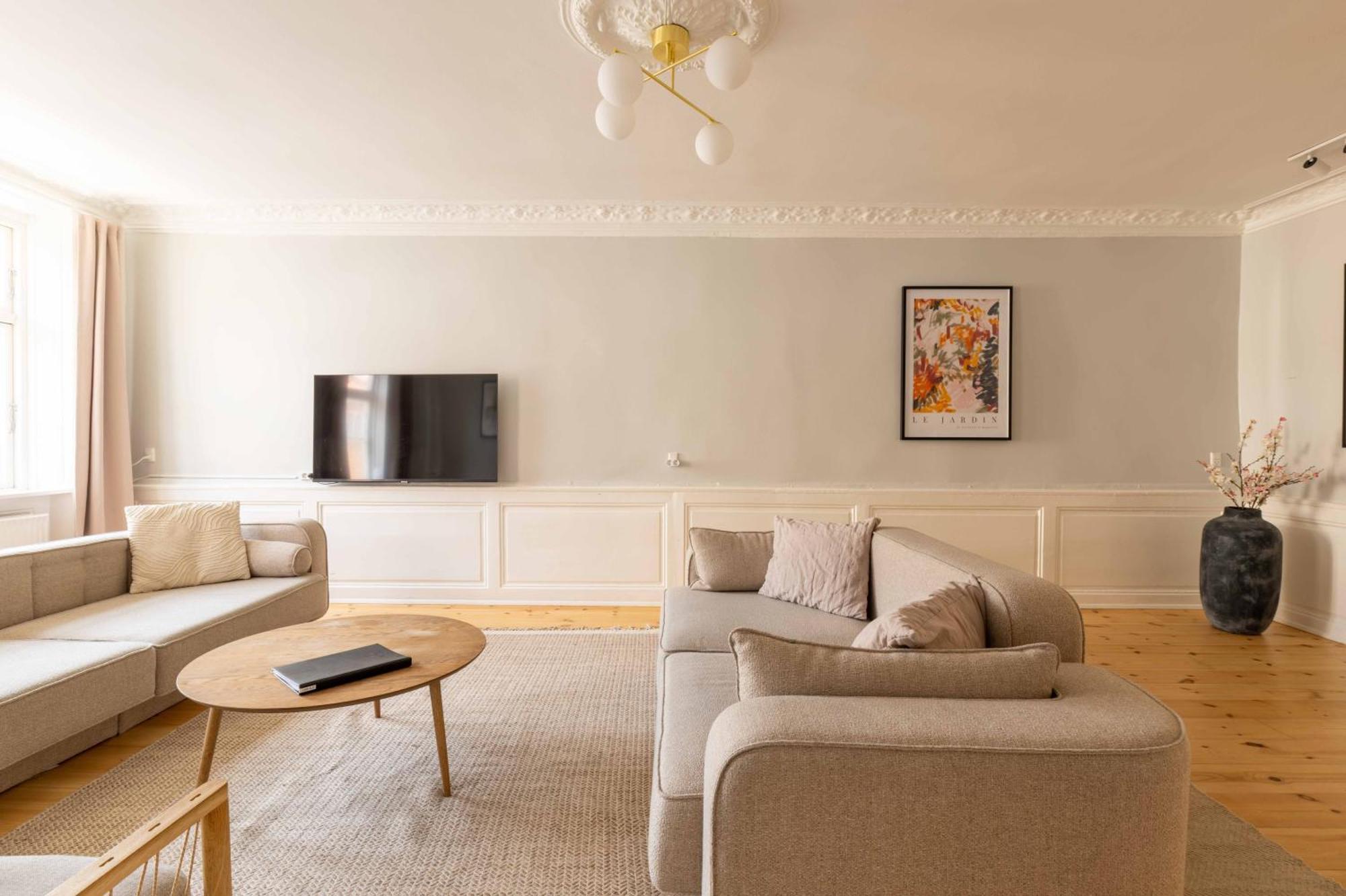 Big 4 Bedroom Apartment With Bathtub By Cph City Hall Square Kopenhagen Exterior foto