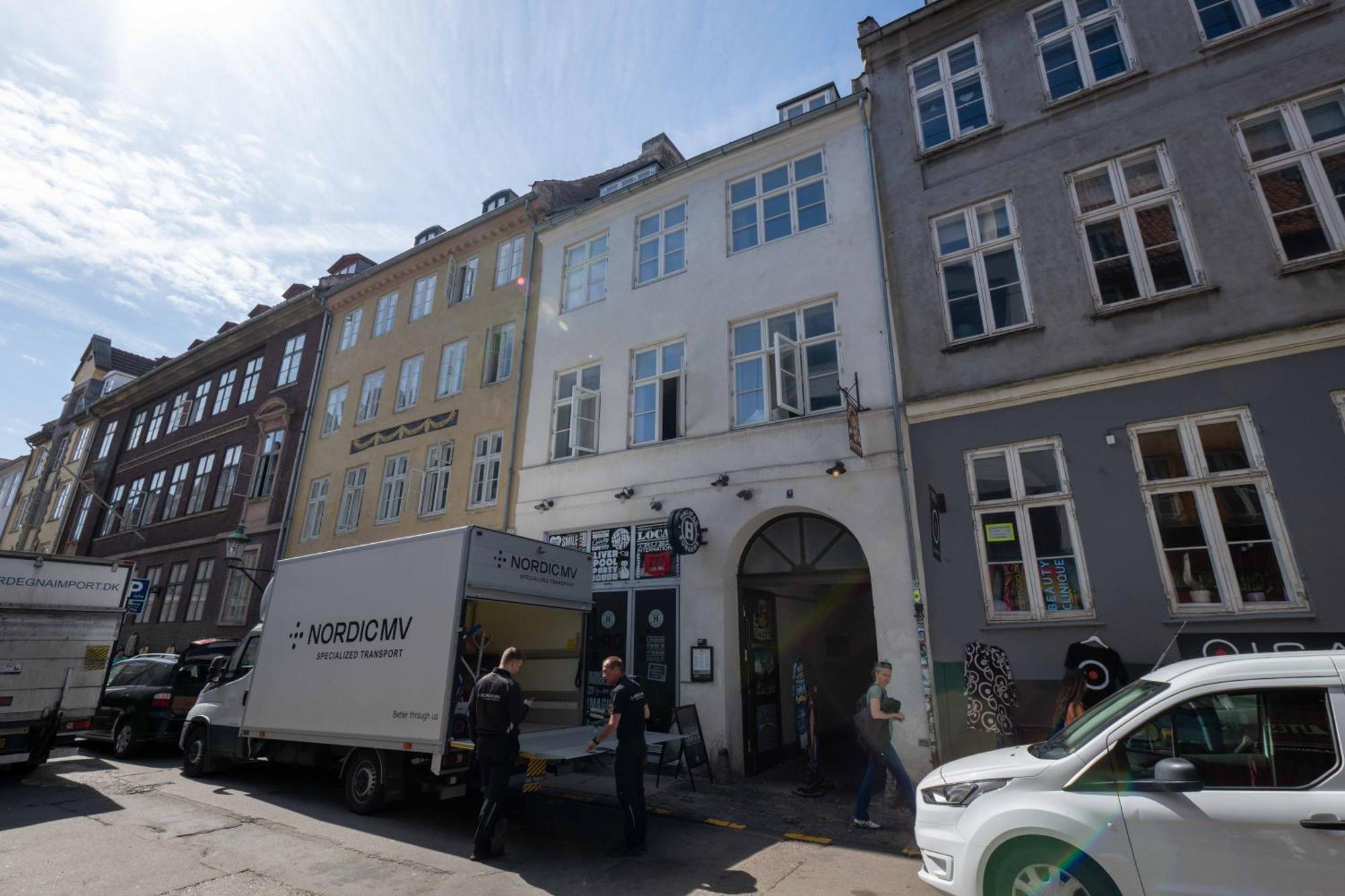 Big 4 Bedroom Apartment With Bathtub By Cph City Hall Square Kopenhagen Exterior foto