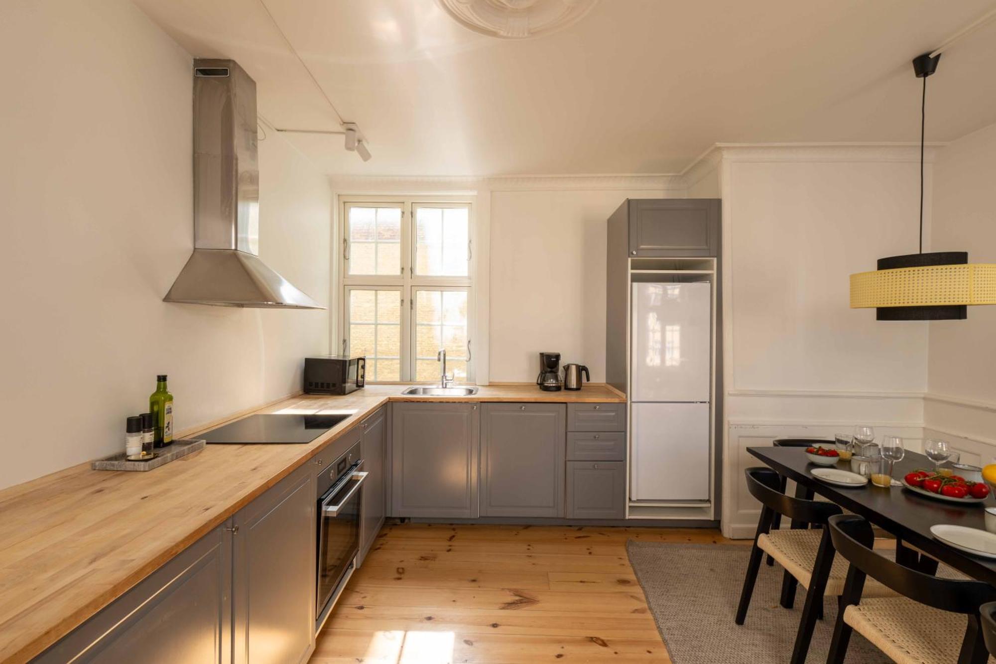 Big 4 Bedroom Apartment With Bathtub By Cph City Hall Square Kopenhagen Exterior foto