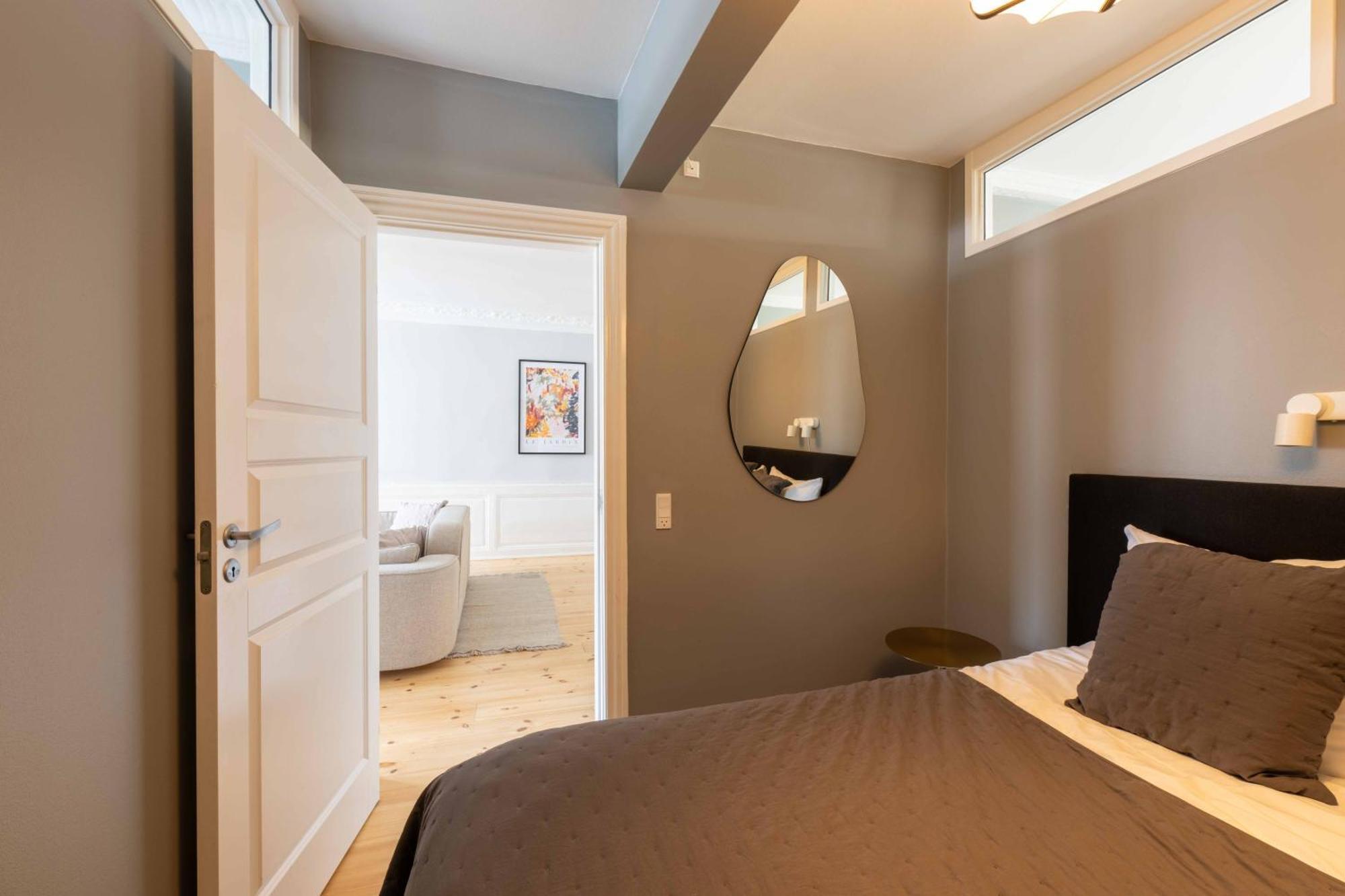 Big 4 Bedroom Apartment With Bathtub By Cph City Hall Square Kopenhagen Exterior foto