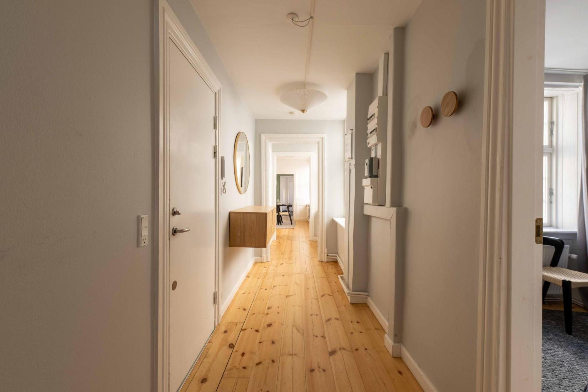 Big 4 Bedroom Apartment With Bathtub By Cph City Hall Square Kopenhagen Exterior foto